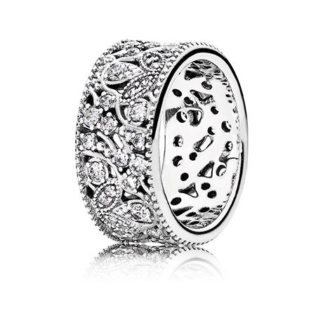 Кольцо Pandora Мерцающие листья 190965CZ