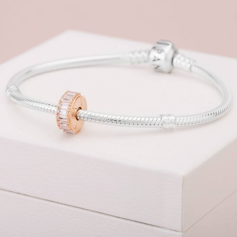 Клипса Pandora Rose Ледяная фигура